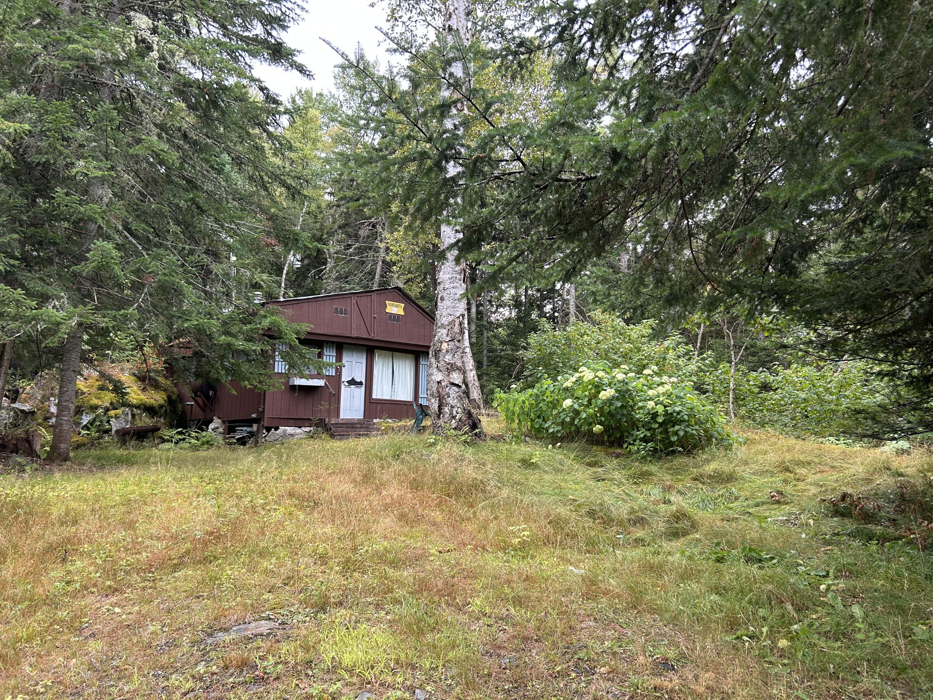 4 Gilbert Circle Rangeley ME 04970