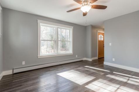 381 Middle Road Falmouth ME 04105