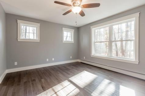 381 Middle Road Falmouth ME 04105