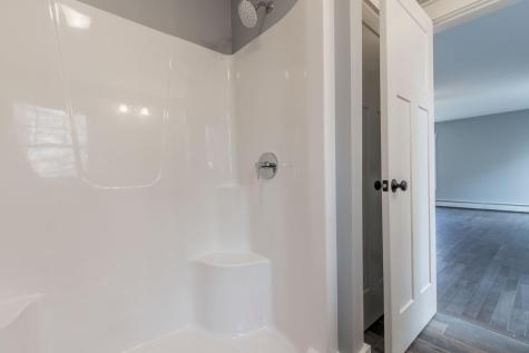 381 Middle Road Falmouth ME 04105