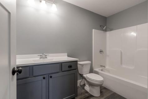 381 Middle Road Falmouth ME 04105