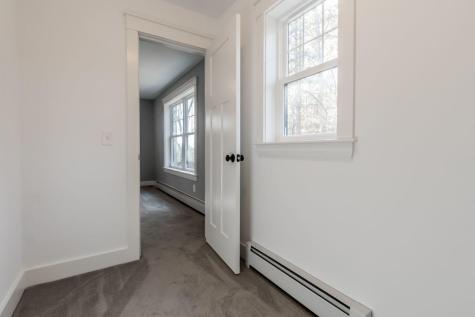 381 Middle Road Falmouth ME 04105
