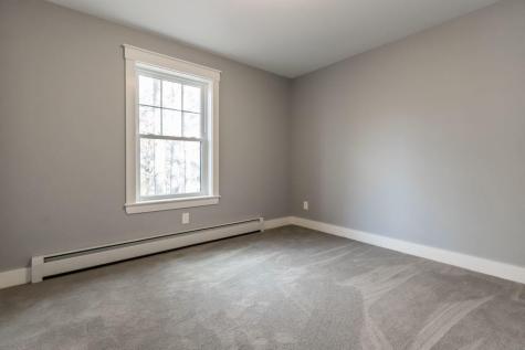 381 Middle Road Falmouth ME 04105