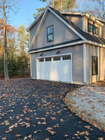 381 Middle Road Falmouth ME 04105