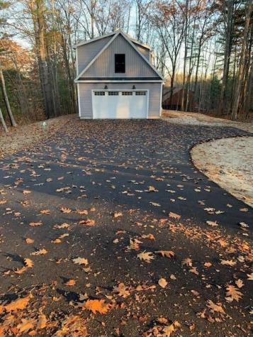 381 Middle Road Falmouth ME 04105