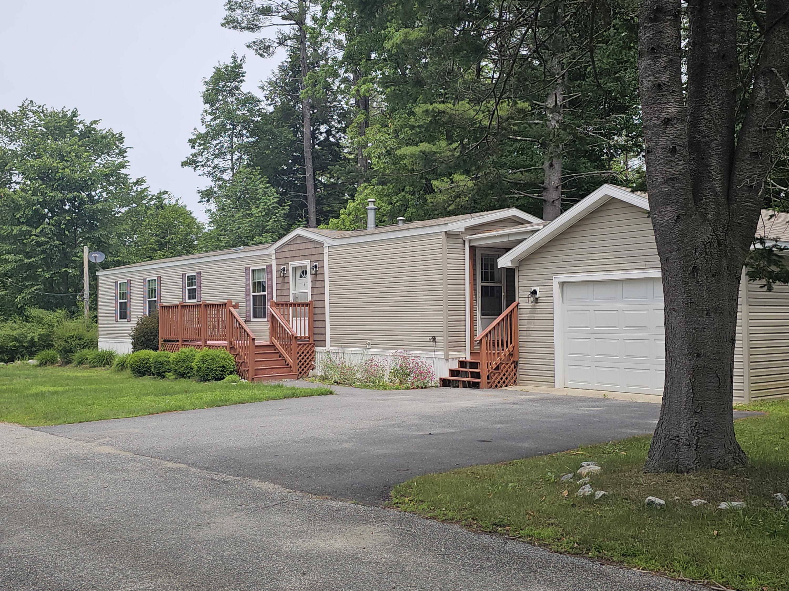 8 Balsam Drive Norway ME 04268