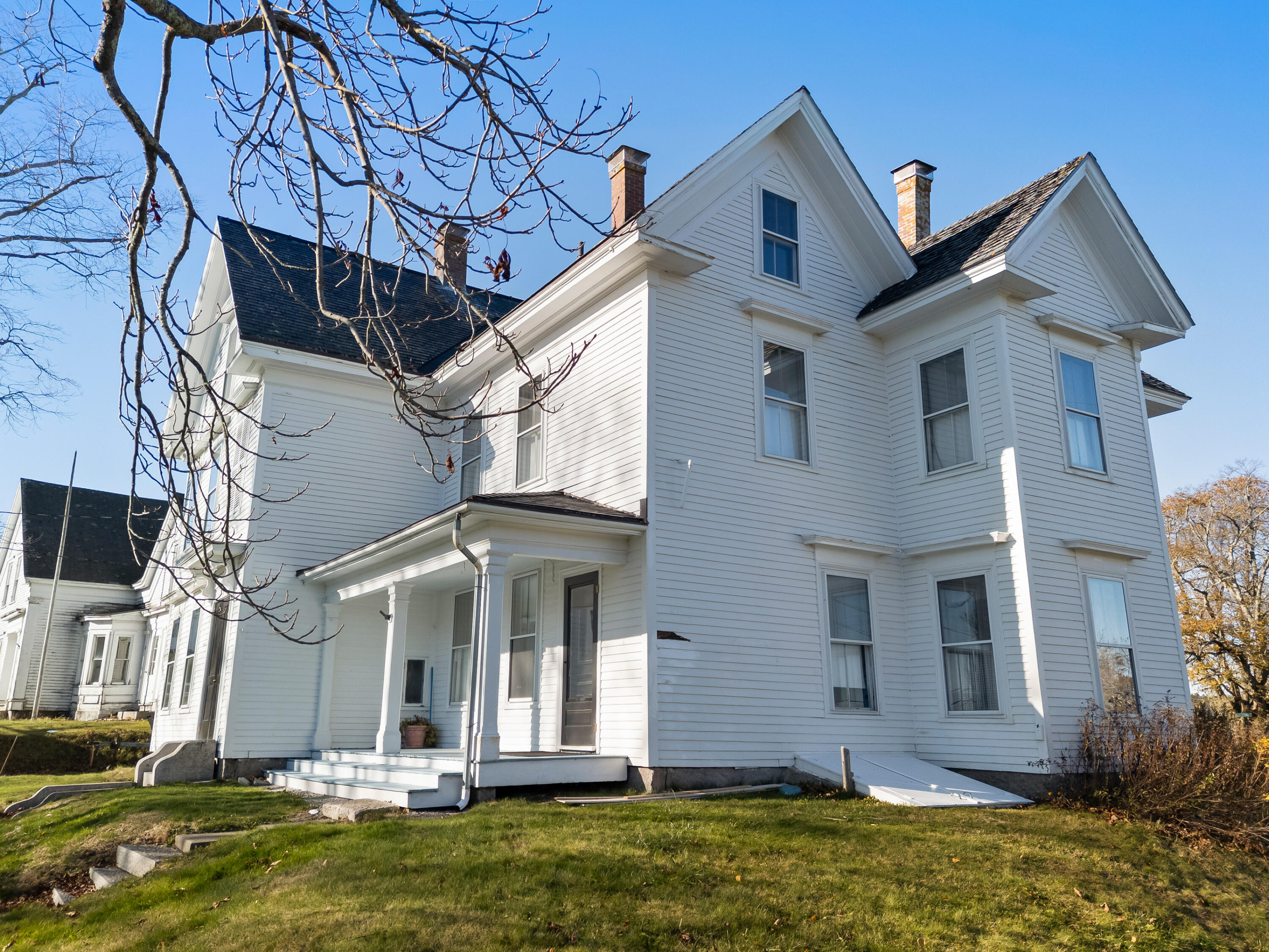 17 High Street Vinalhaven ME 04863