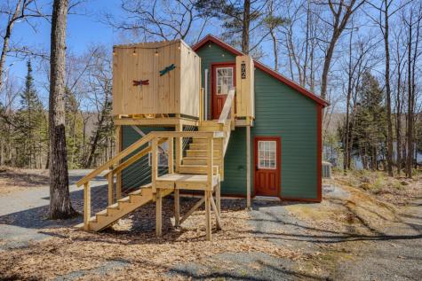 92 Conary Way Orland ME 04472