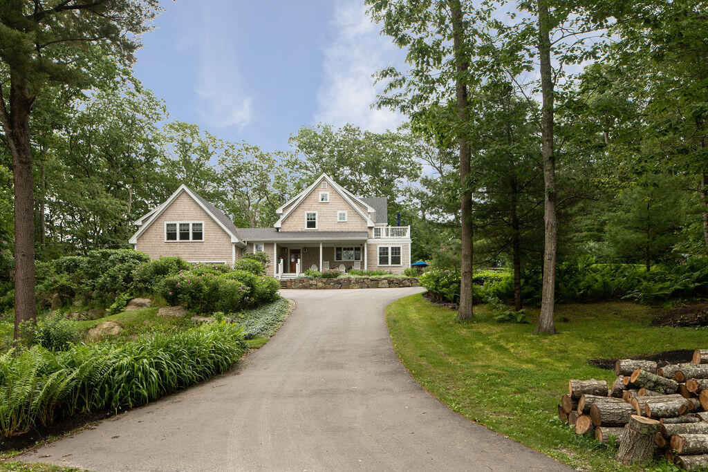 3 Pequanac Place York ME 03902