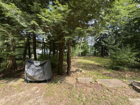 46 Chipmunk Lane Monmouth ME 04259