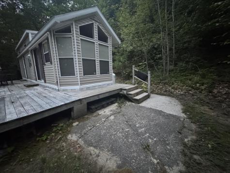 46 Chipmunk Lane Monmouth ME 04259