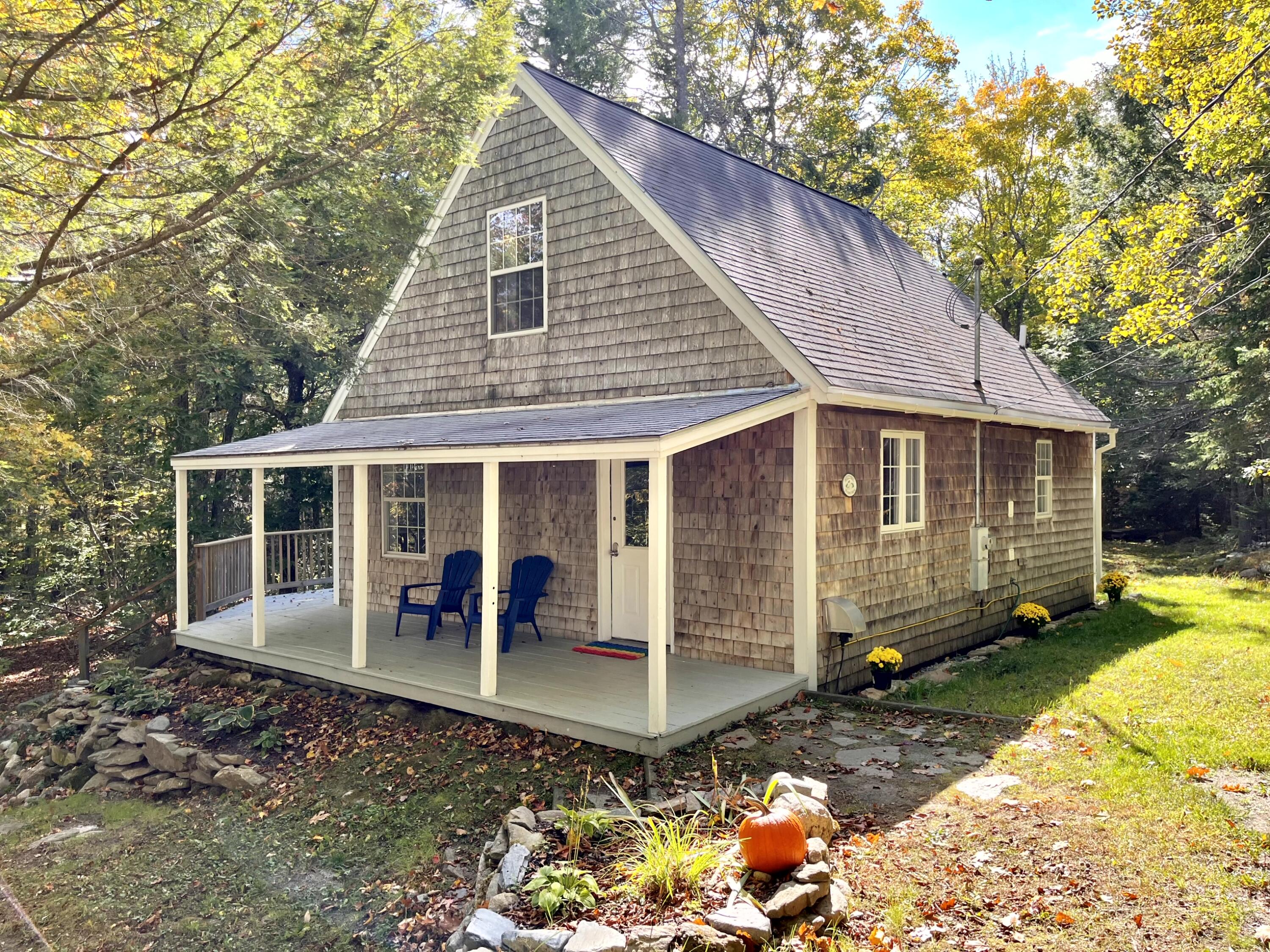 15 Little Road Bristol ME 04539