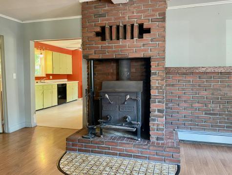 44 Sixth Street Auburn ME 04210