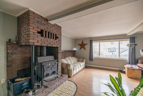 44 Sixth Street Auburn ME 04210