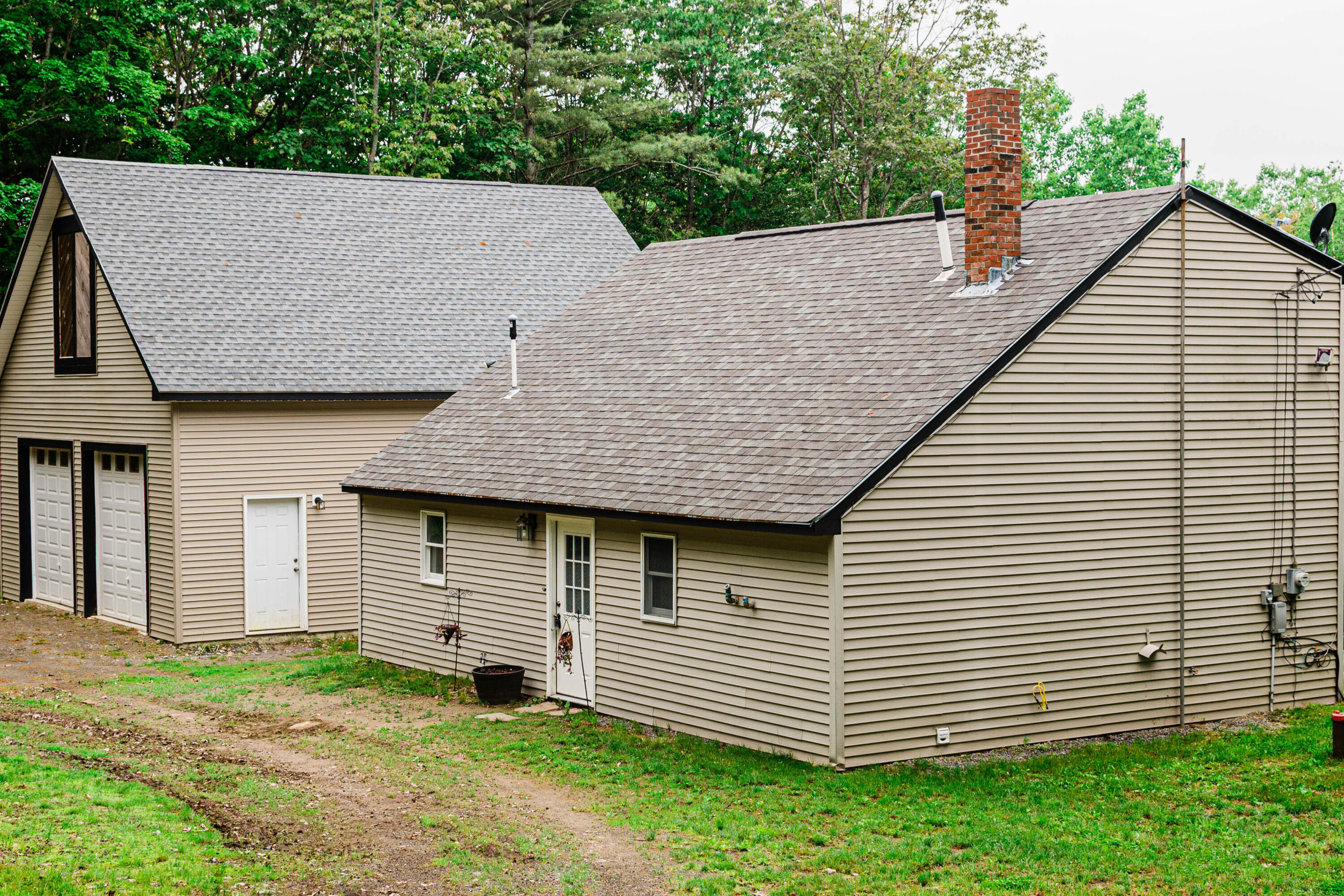 593 Bigelow Hill Road Skowhegan Maine Real Estate Listing MLS 1531165