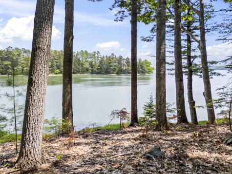 36 Storer Road Bremen ME 04551