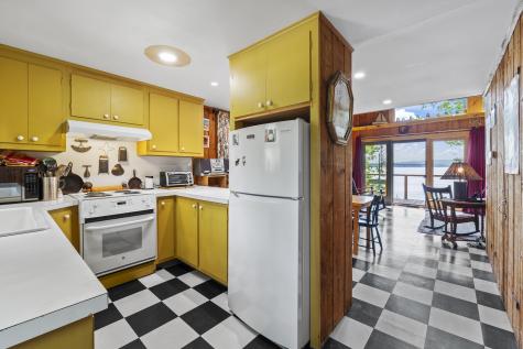 36 Storer Road Bremen ME 04551