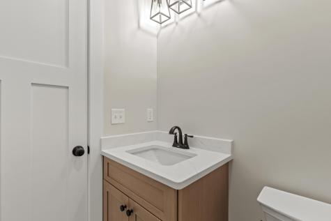 10 Evelyn's Way Hollis ME 04042