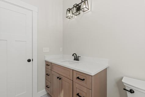 10 Evelyn's Way Hollis ME 04042