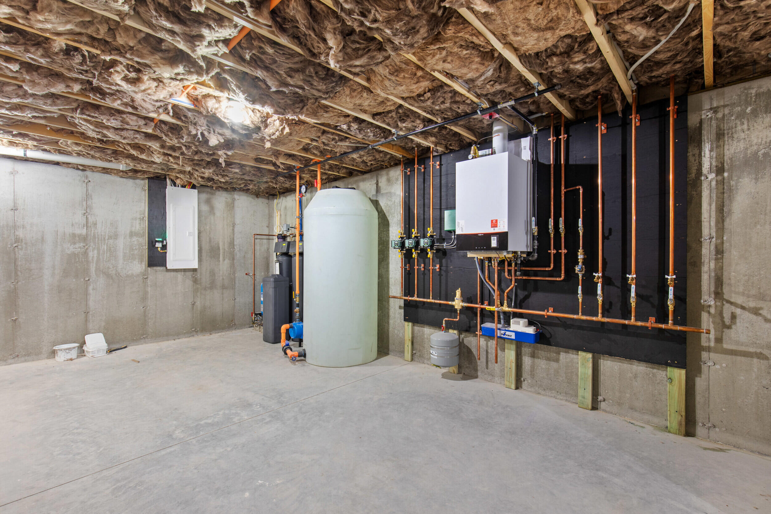 10 Evelyn's Way Hollis ME 04042