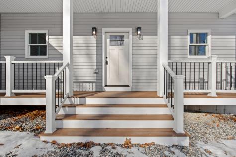 10 Evelyn's Way Hollis ME 04042