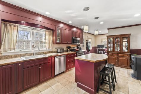 296 Dow Highway South Berwick ME 03908