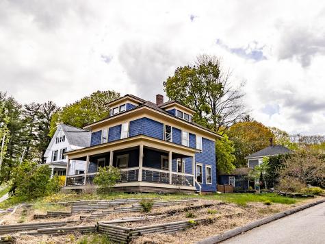 33 Hillcrest Street Auburn ME 04210