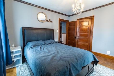 33 Hillcrest Street Auburn ME 04210