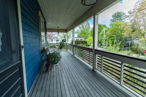 33 Hillcrest Street Auburn ME 04210