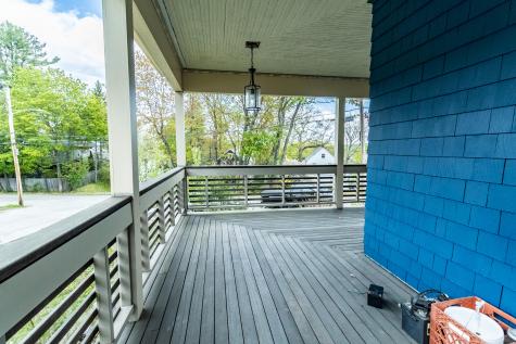 33 Hillcrest Street Auburn ME 04210