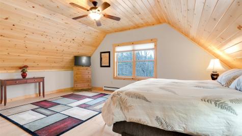 18 Lover's Lane Bethel ME 04217