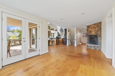 19 Hugh Avenue Harpswell ME 04003