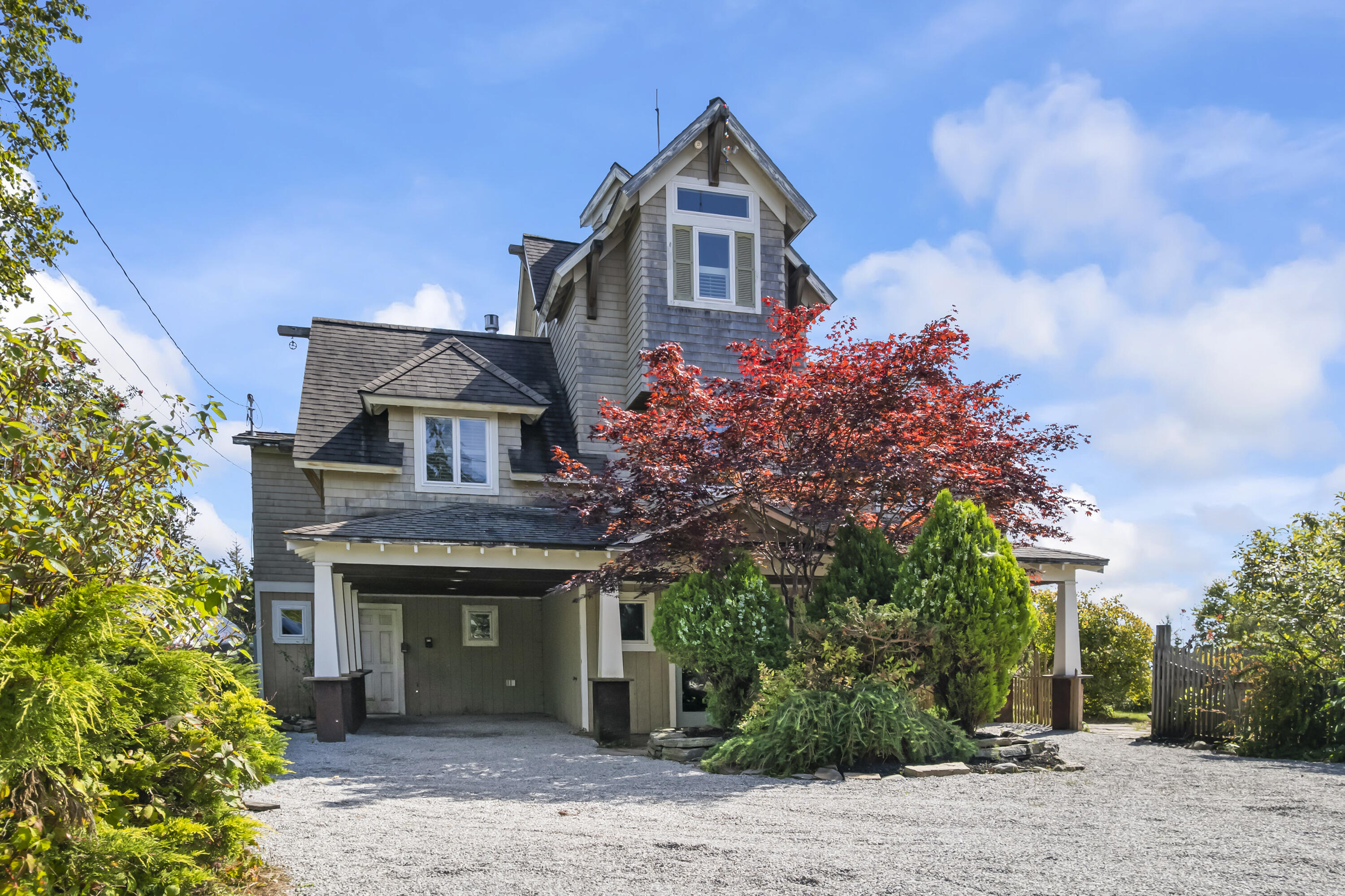 19 Hugh Avenue Harpswell ME 04003