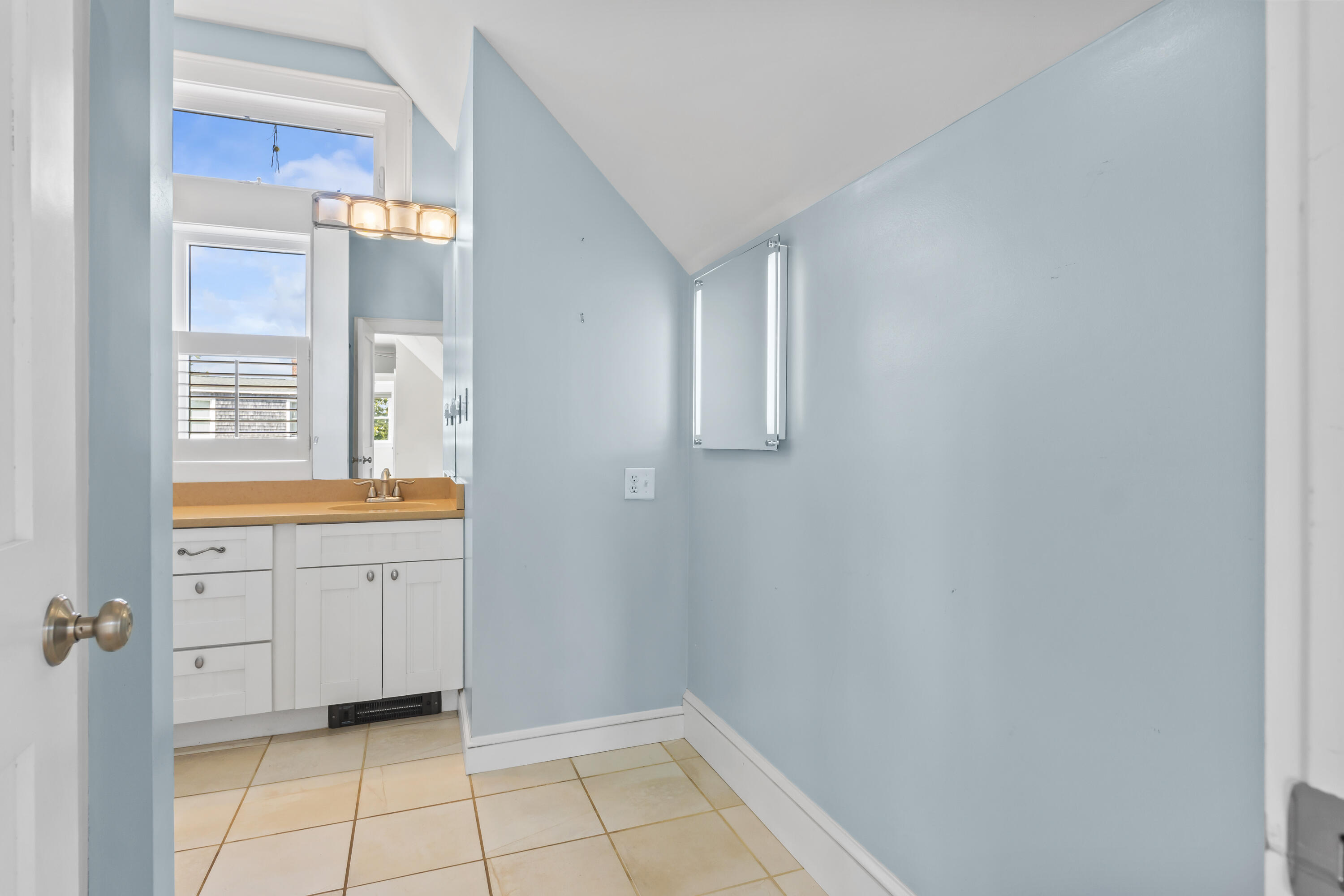 19 Hugh Avenue Harpswell ME 04003