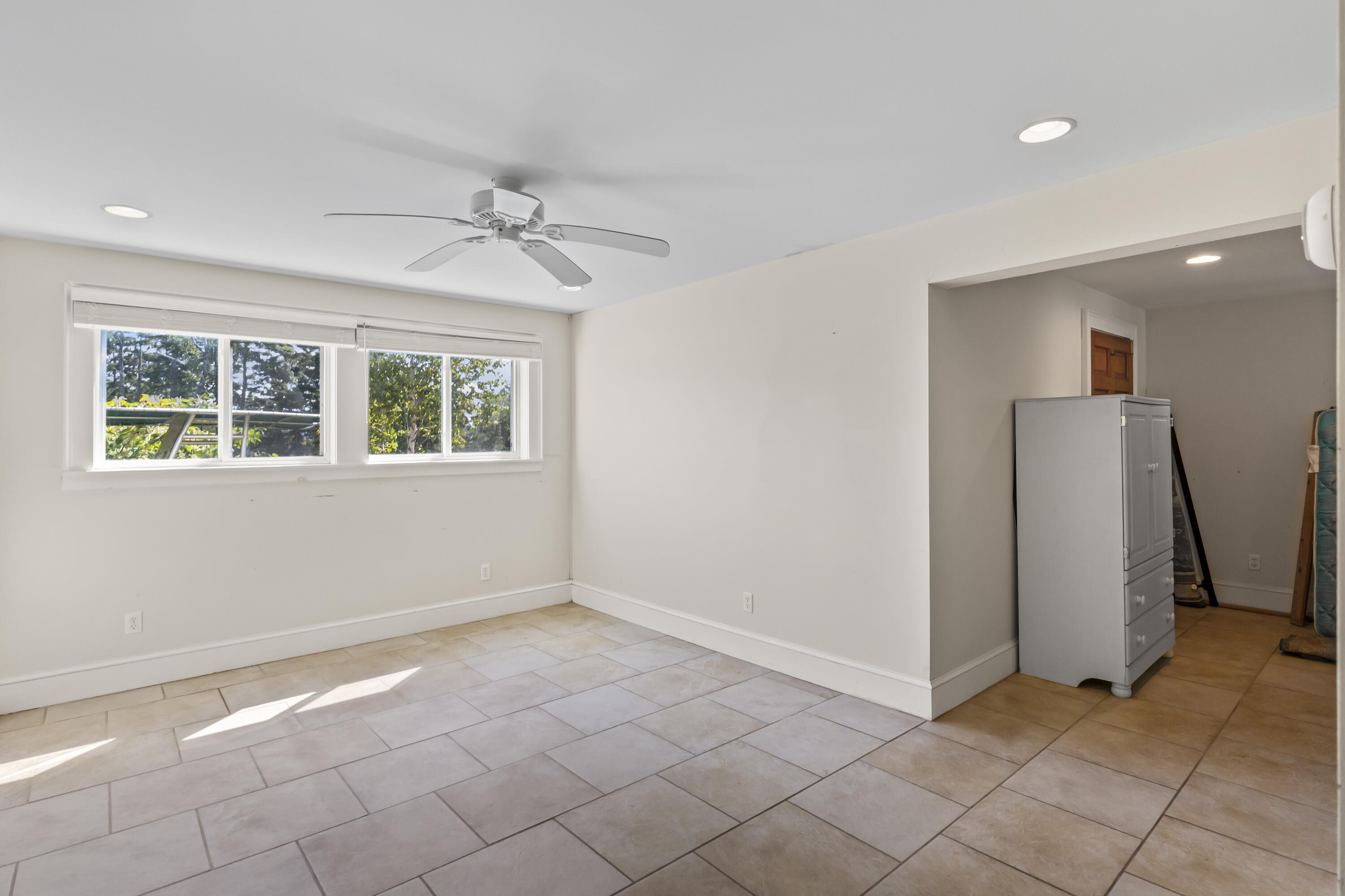 19 Hugh Avenue Harpswell ME 04003