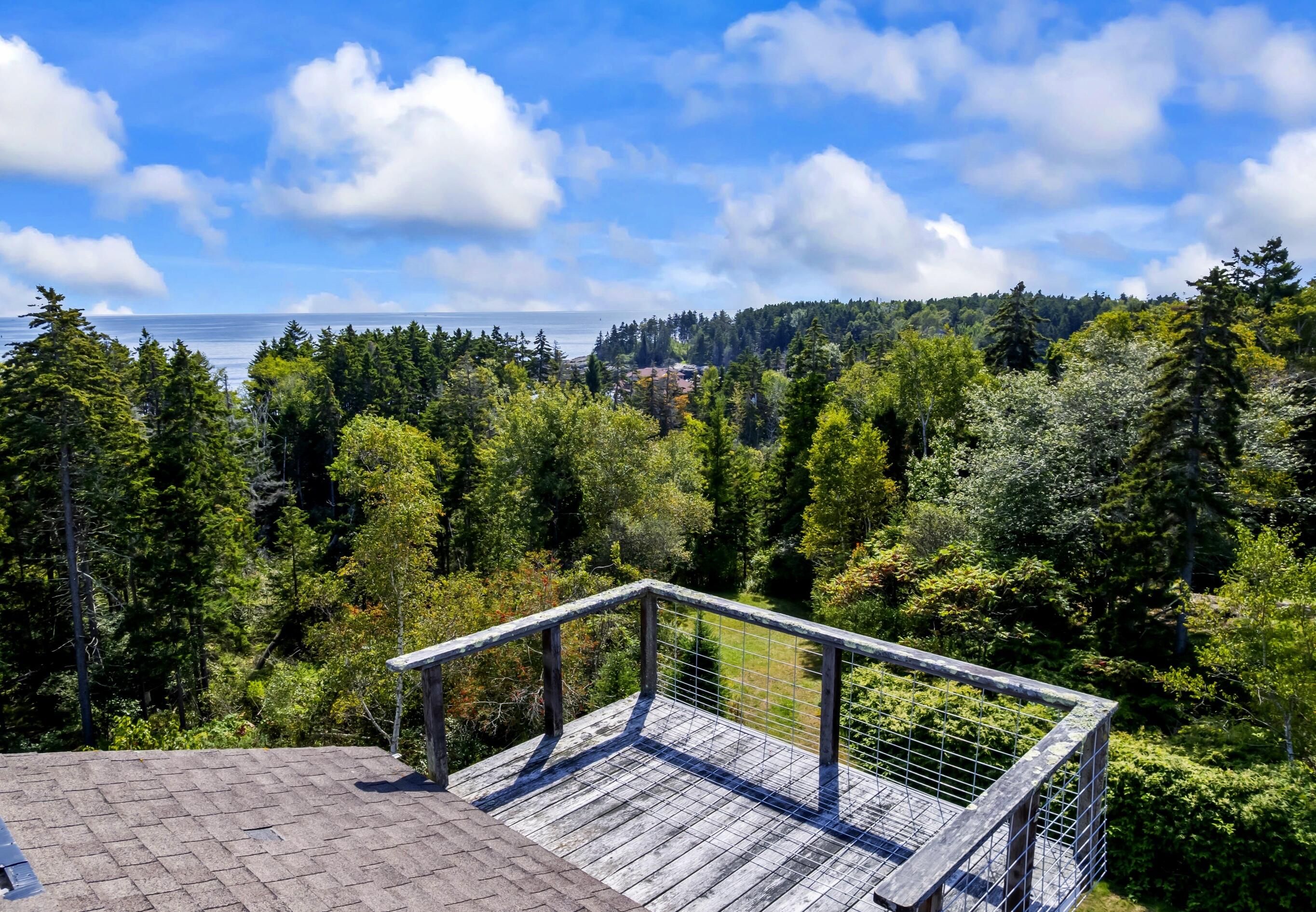 19 Hugh Avenue Harpswell ME 04003