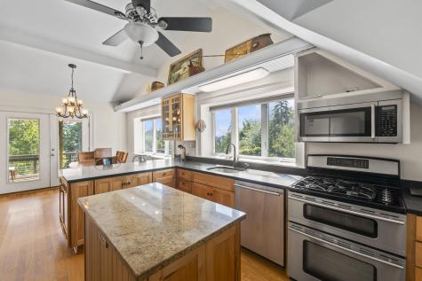 19 Hugh Avenue Harpswell ME 04003