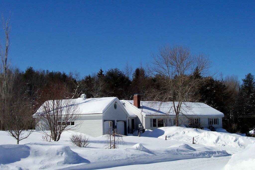 593 W Main Street Waldoboro ME 04572
