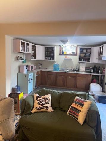 593 W Main Street Waldoboro ME 04572
