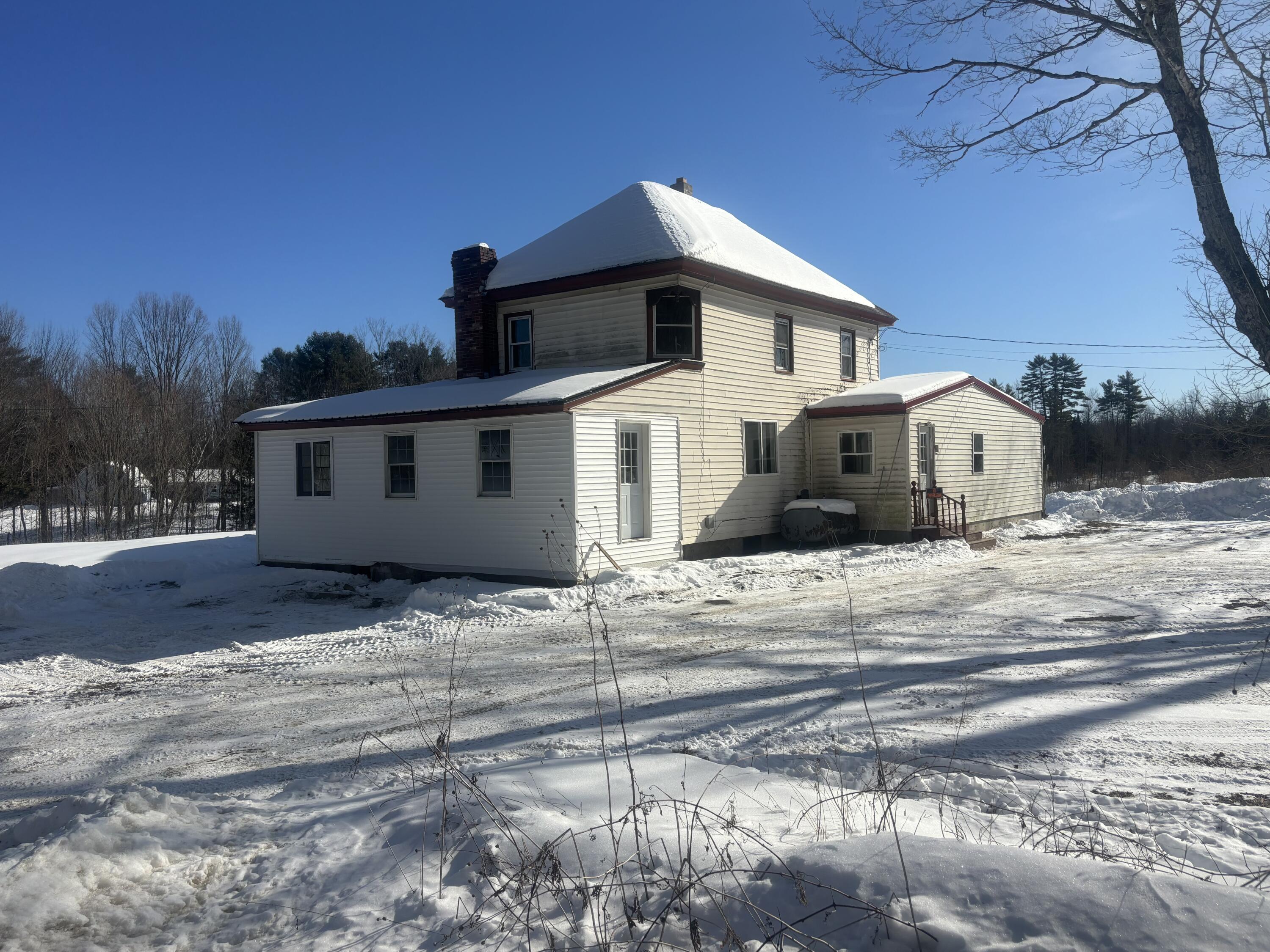 187 Gray Road Vassalboro ME 04989