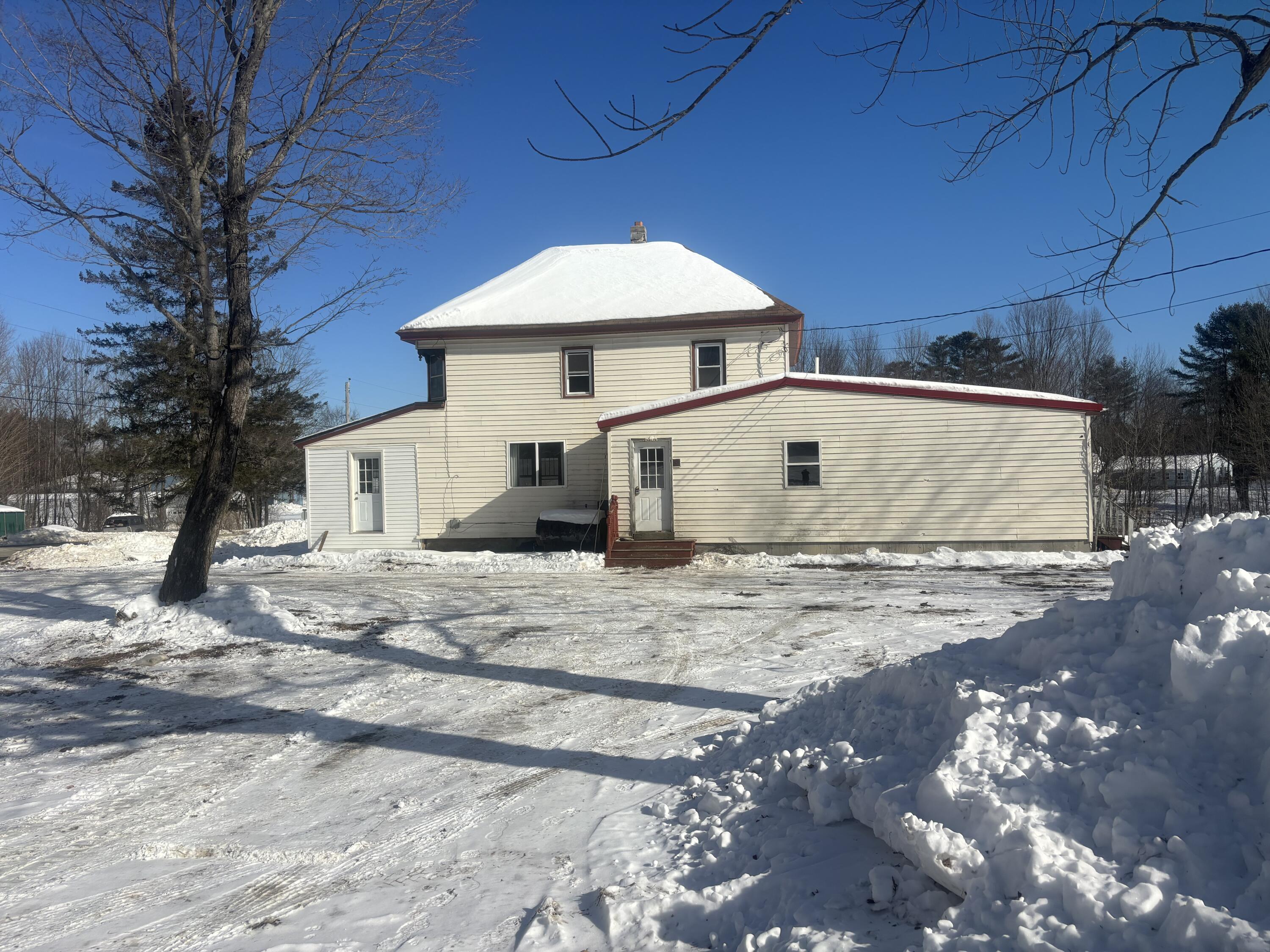 187 Gray Road Vassalboro ME 04989