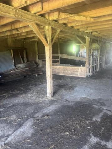 187 Gray Road Vassalboro ME 04989