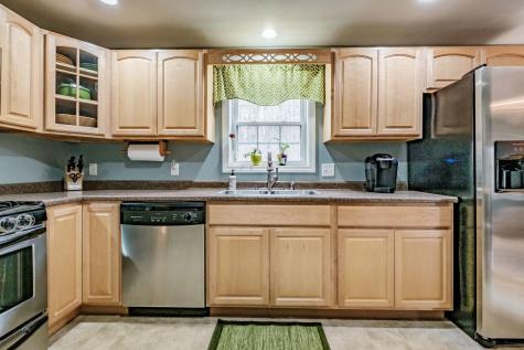 8 Rainbow Drive Windham ME 04062