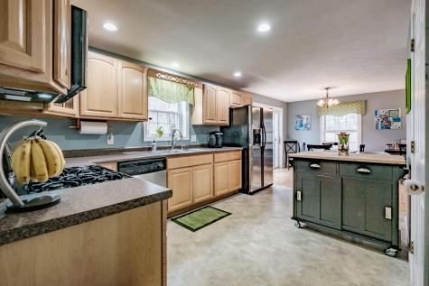 8 Rainbow Drive Windham ME 04062
