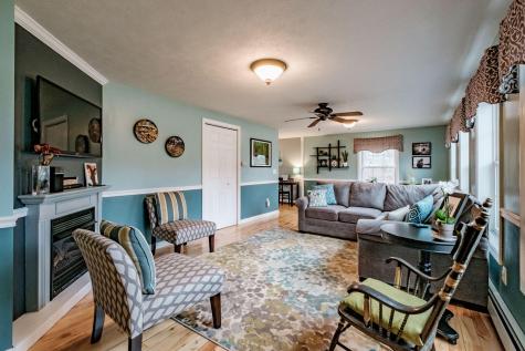 8 Rainbow Drive Windham ME 04062