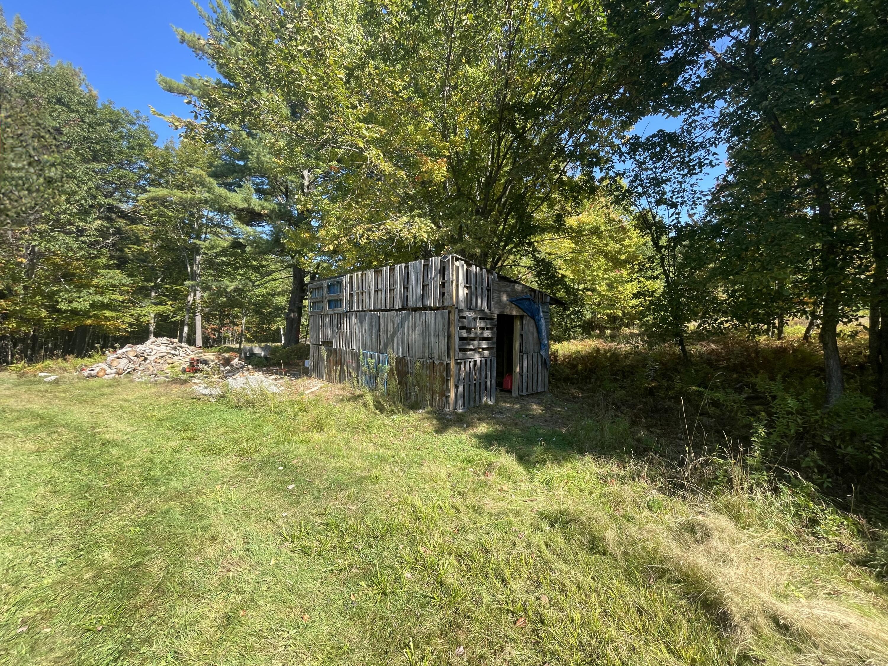 15 Royal Ridge Lane Paris ME 04281