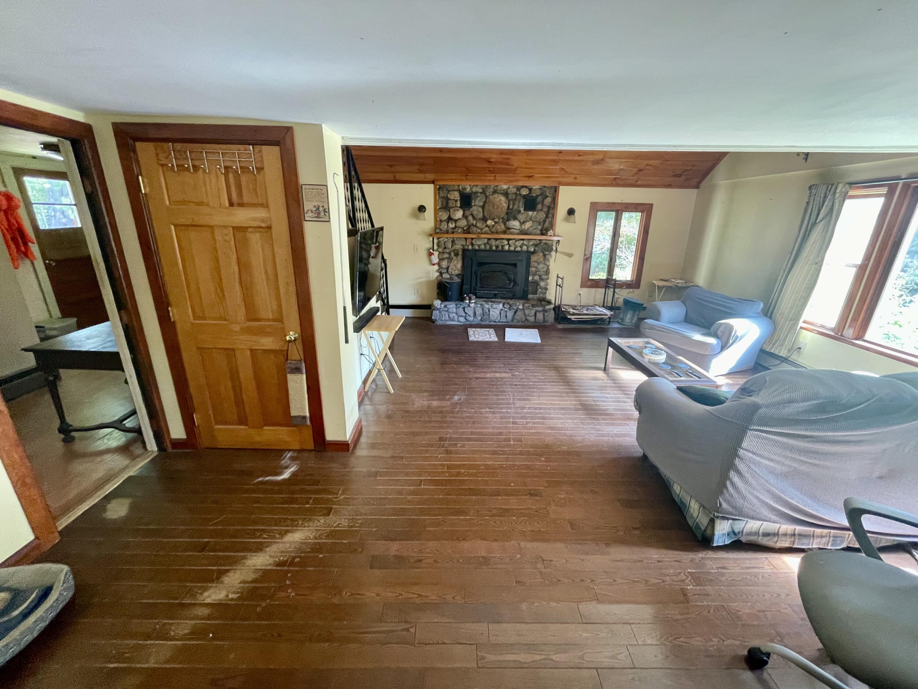 15 Royal Ridge Lane Paris ME 04281