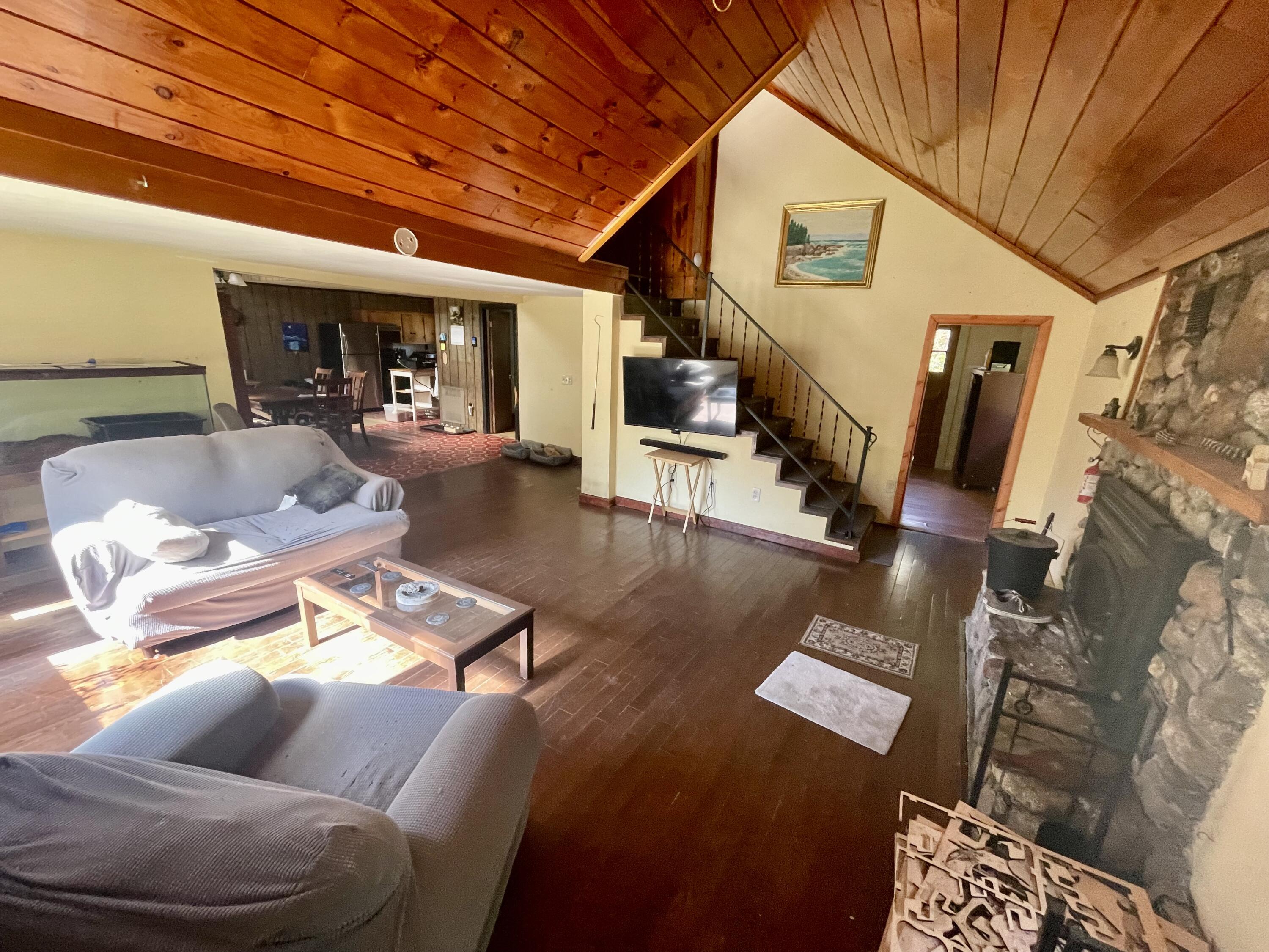 15 Royal Ridge Lane Paris ME 04281