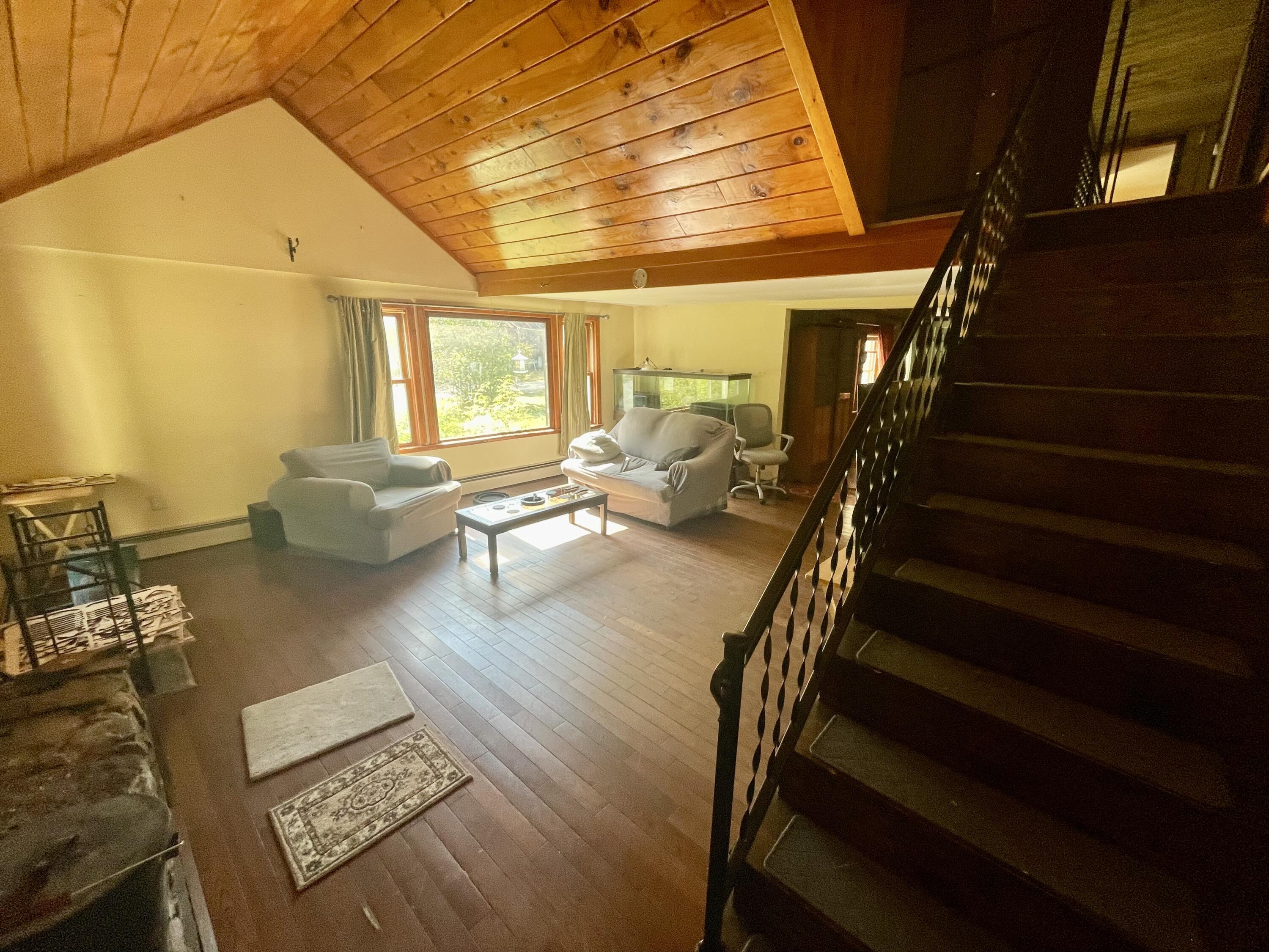 15 Royal Ridge Lane Paris ME 04281