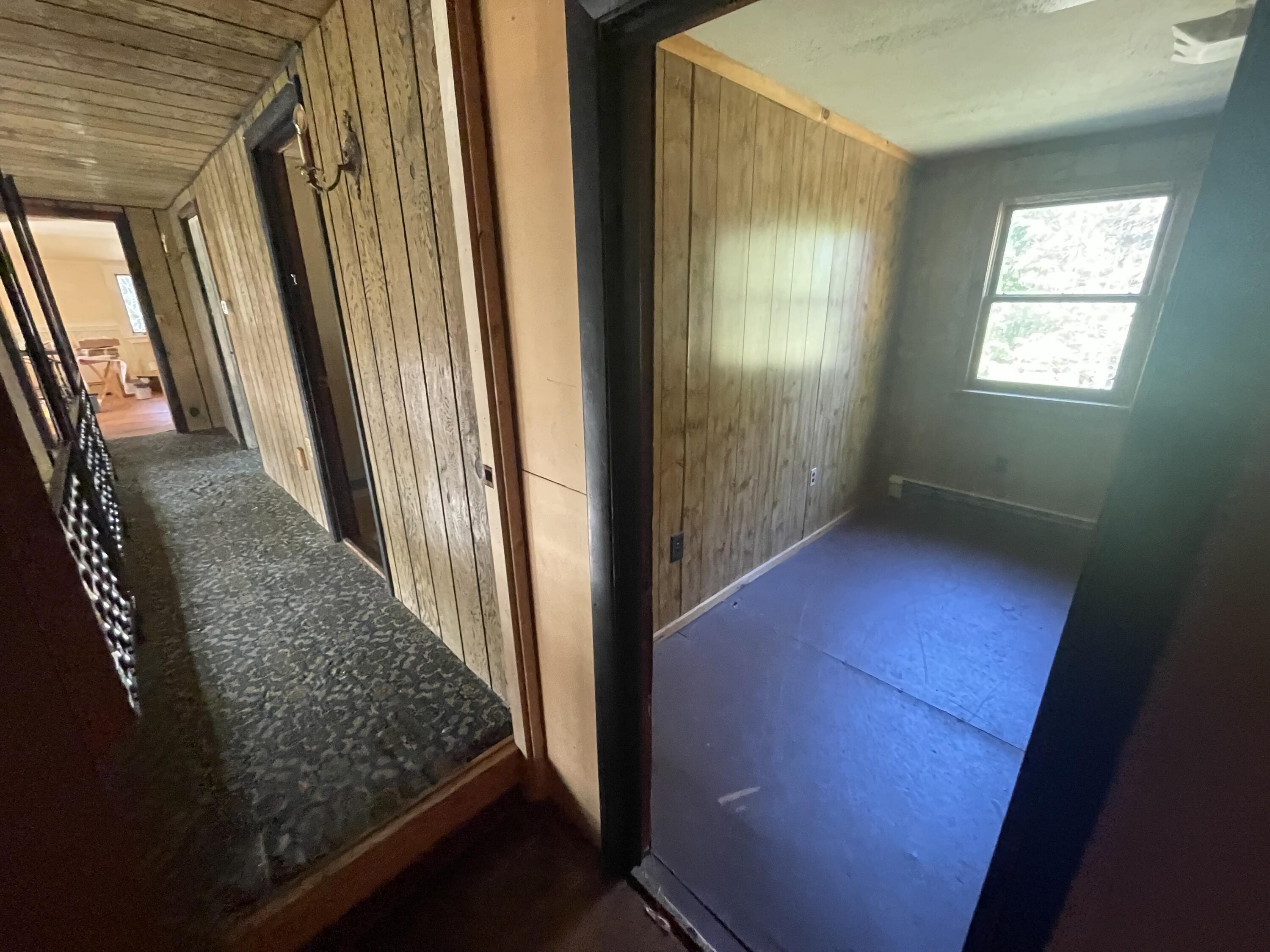 15 Royal Ridge Lane Paris ME 04281